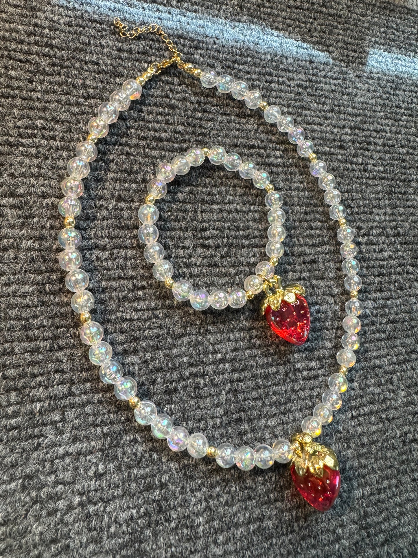 Collar y pulsera Fresas clear